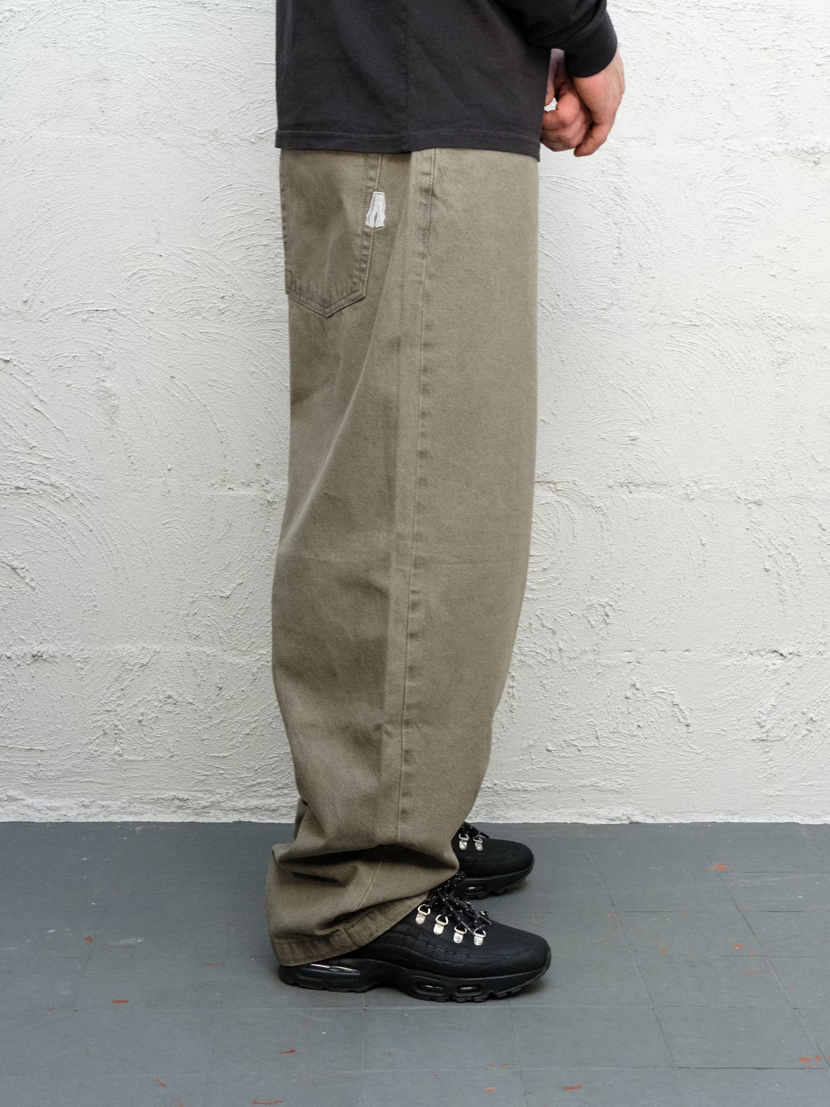 DENIM PANT | SAGE side on Baggys.uk